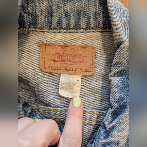 Vintage 80s Levi Denim Trucker Jacket Size 42L - Picture 4 of 12
